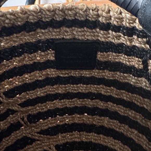 Clare V. Striped Pot de Miel - Picture 2 of 4